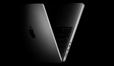 MacBook Pro With OLED Display Rumored to Be 'Significantly Lighter'