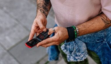 Left to your own devices: The benefits of a smartphone-free life