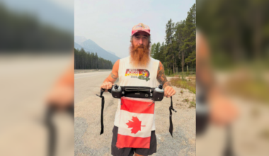 Ontario father runs nearly 8K kms across Canada for mental health