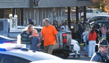 Teacher tackled Oregon shooter before father chased down and shot him