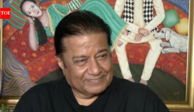 Tiger Shroff attack: Anup Jalota says Salman Khan should apologise to Bishnoi community to stop such incidents |