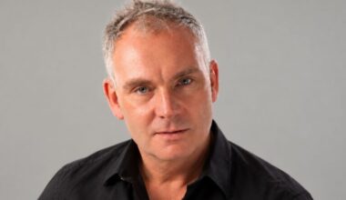 Graham Torrington returns with Broadland evenings