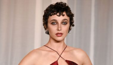 The Story Behind Emma Chamberlain’s Classic Hollywood Look for the 2026 Academy Museum Gala