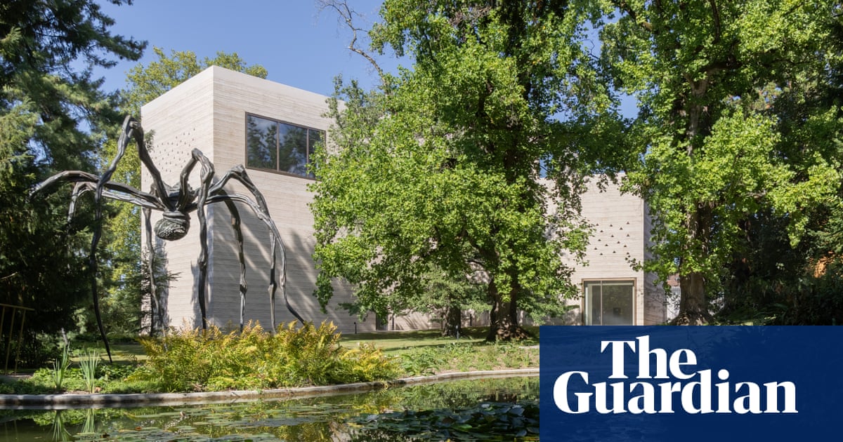 ‘If it’s too slick, it looks like a fashion mag’: Peter Zumthor on his £110m rammed concrete gallery | Architecture