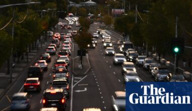 ‘Clear and present danger’: fuel prices could rise by 30c a litre across Australia under IMF scenario | Petrol prices