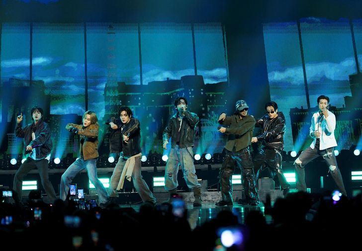  BTS performs at the iHeartRadio Music Festival at the T-Mobile Arena in Las Vegas, Nevada, Sept. 18. Reuters-Yonhap