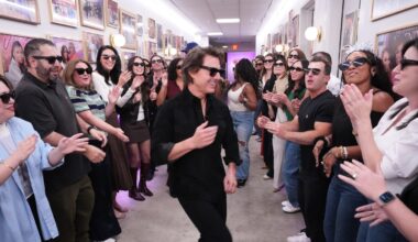 See Tom Cruise Rock the Spirit Tunnel at ‘The Jennifer Hudson Show’!