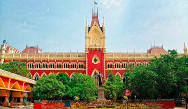 Non-Disclosure Of Prior Job Application By Newly Appointed Employee Can't Defeat Old Pension Scheme Benefit: Calcutta High Court