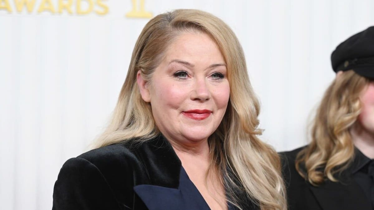 Christina Applegate says she was misdiagnosed with MS
