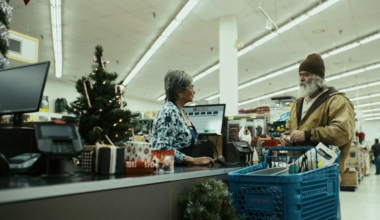 ‘The Cashier’ earns a VAFF ticket as an independent and impassioned directorial debut - The Cavalier Daily