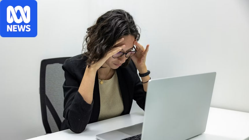 Fluorescent lights and other office design choices that can drain productivity