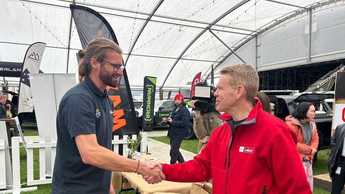 Labour leader Chris Hipkins goes on spending spree during walkabout at Upper Hutt outdoor show
