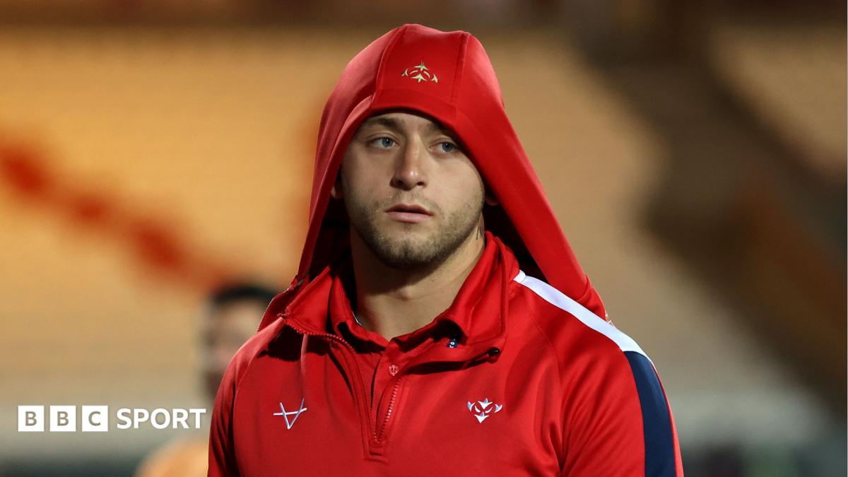 Mikey Lewis