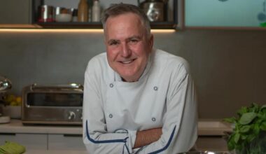 ‘Disgraceful’: Chef Simon Gault declined cover for skin cancer surgery
