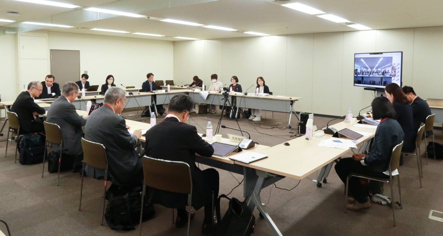 Japan sees record number of workers’ compensation approvals for mental health in fiscal 2025
