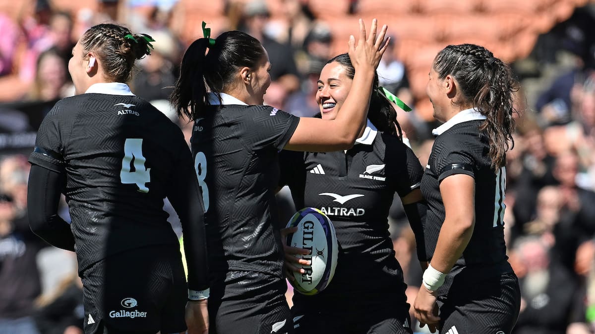 Black Ferns v France: Whitney Hansen’s side score 81 points in dominant win in Hamilton