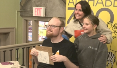 TikTok artist ‘Drawings by Trent’ meets fans in downtown Sioux Falls
