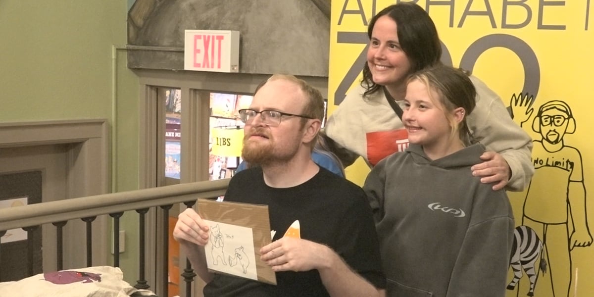 TikTok artist ‘Drawings by Trent’ meets fans in downtown Sioux Falls