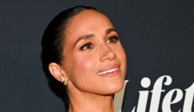 Meghan Markle blasted over latest move - ‘trying to stay royal' | Royal | News