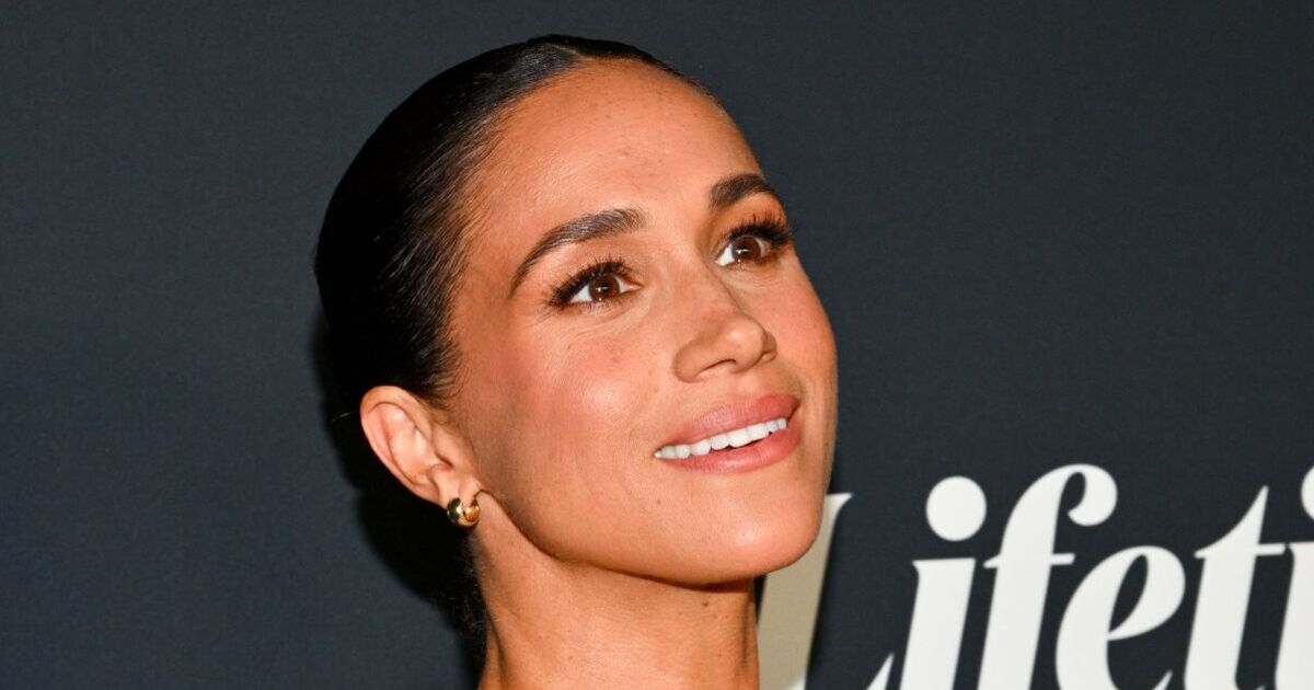 Meghan Markle blasted over latest move - ‘trying to stay royal' | Royal | News