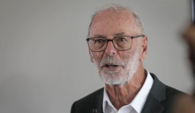 Wayne Brown calls National’s $1.75b Mill Rd plan ‘idiotic’