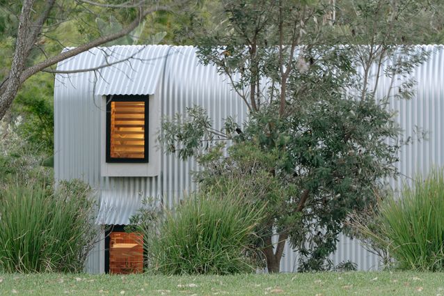 Casa Manyana by Adriano Pupilli Architects