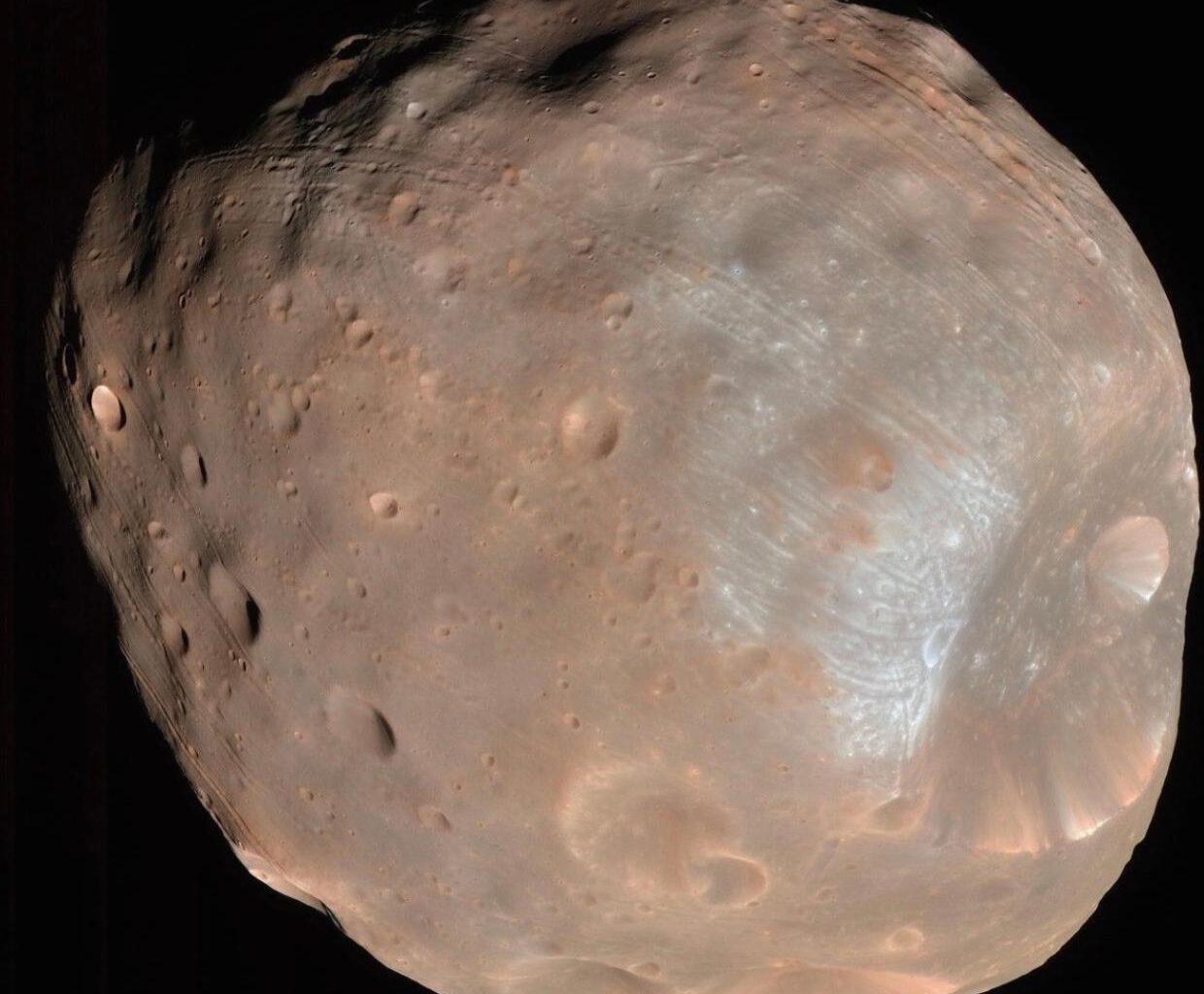 Japan is heading for a moon of Mars no spacecraft has ever landed on - Stuff