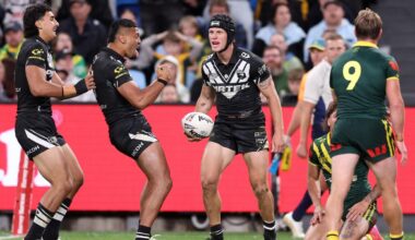 Kalyn Ponga injury stings as Kiwis lose epic Rugby League World Cup opener to Kangaroos - Stuff