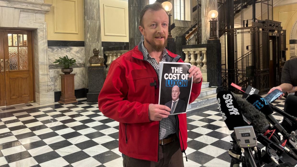 Labour claims life costs $6000 more a year under National - Stuff
