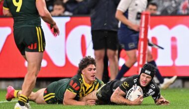 Kiwis suffer last-gasp heartbreak as the Kangaroos snatch World Cup opener