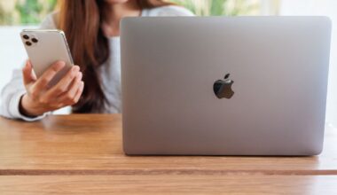 Apple MacBook