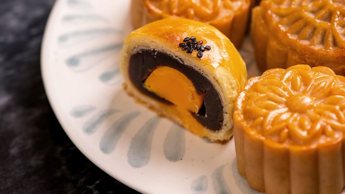 Mid-Autumn Festival: Mooncakes remind Chinese writer of home in New Zealand