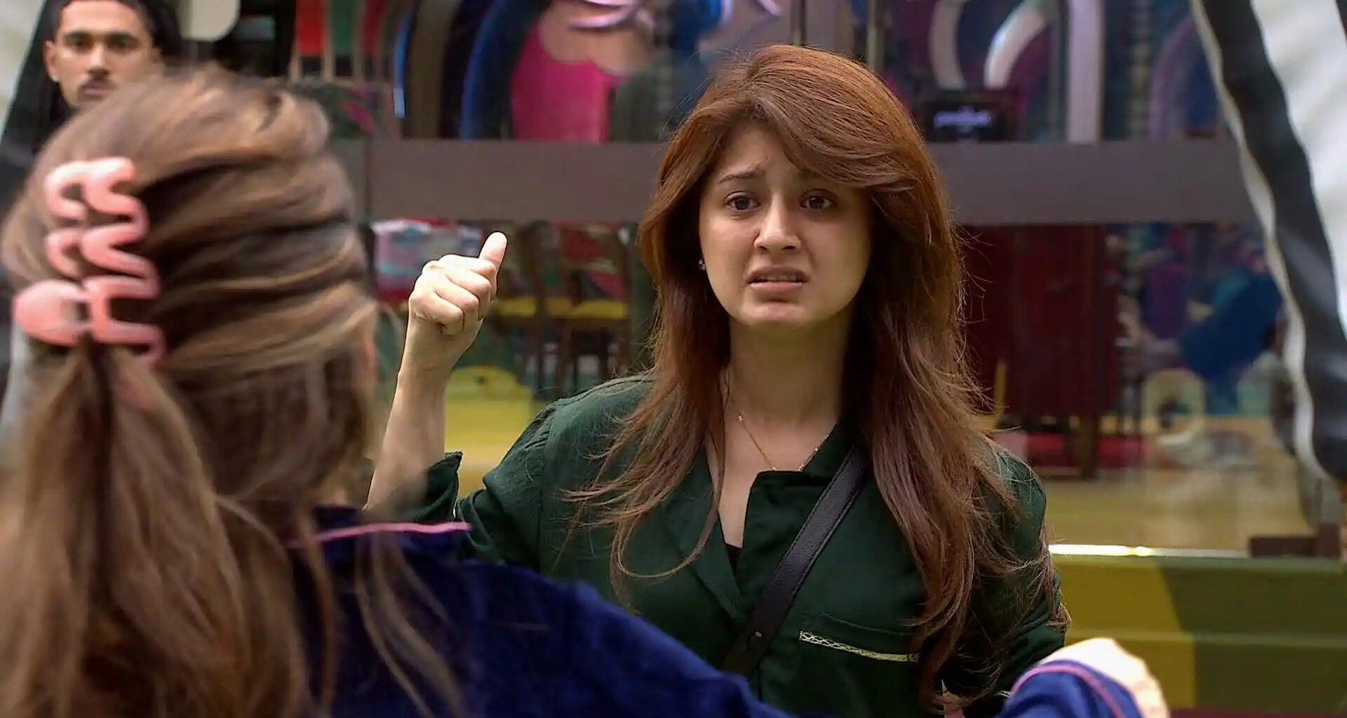 Bigg Boss 20 Episode 52: Arishfa Khan Breaks Down After Gullu’s “Kam Padhi Hui” Remark, Calls Him “Psychopath”; ScoutOP Nominates Love Gill
