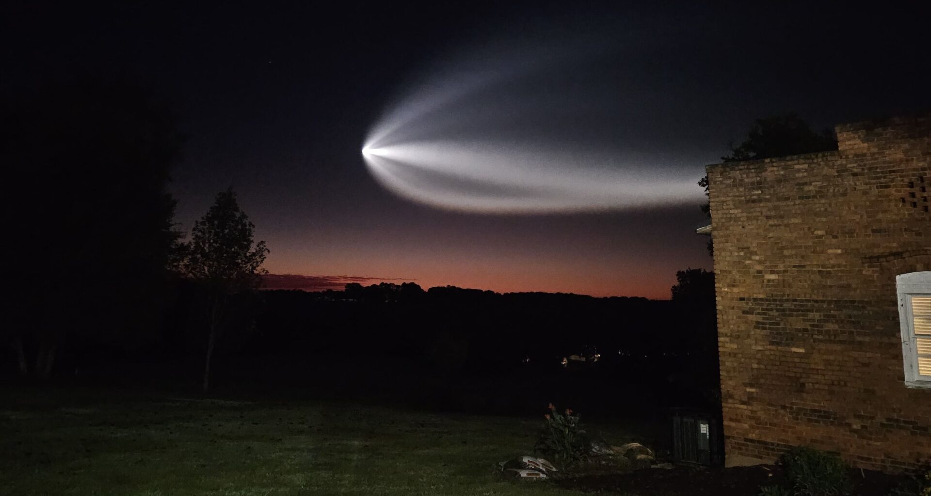 SpaceX rocket launch creates incredible 'space jellyfish' visible throughout US East Coast (photos)