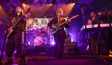 ‘Get Up And Dance’: Man/Woman/Chainsaw showcase ‘Cannonball’ in electrifying Brighton set – Brighton and Hove News