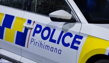 Wairau Road crash: One person seriously injured, road blocked