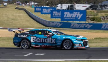 Bathurst 1000: Youngster sets the pace in qualifying around Mount Panorama