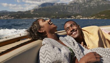 SPLITs are the new financial power couple—two incomes, no kids yet and no joint bank account