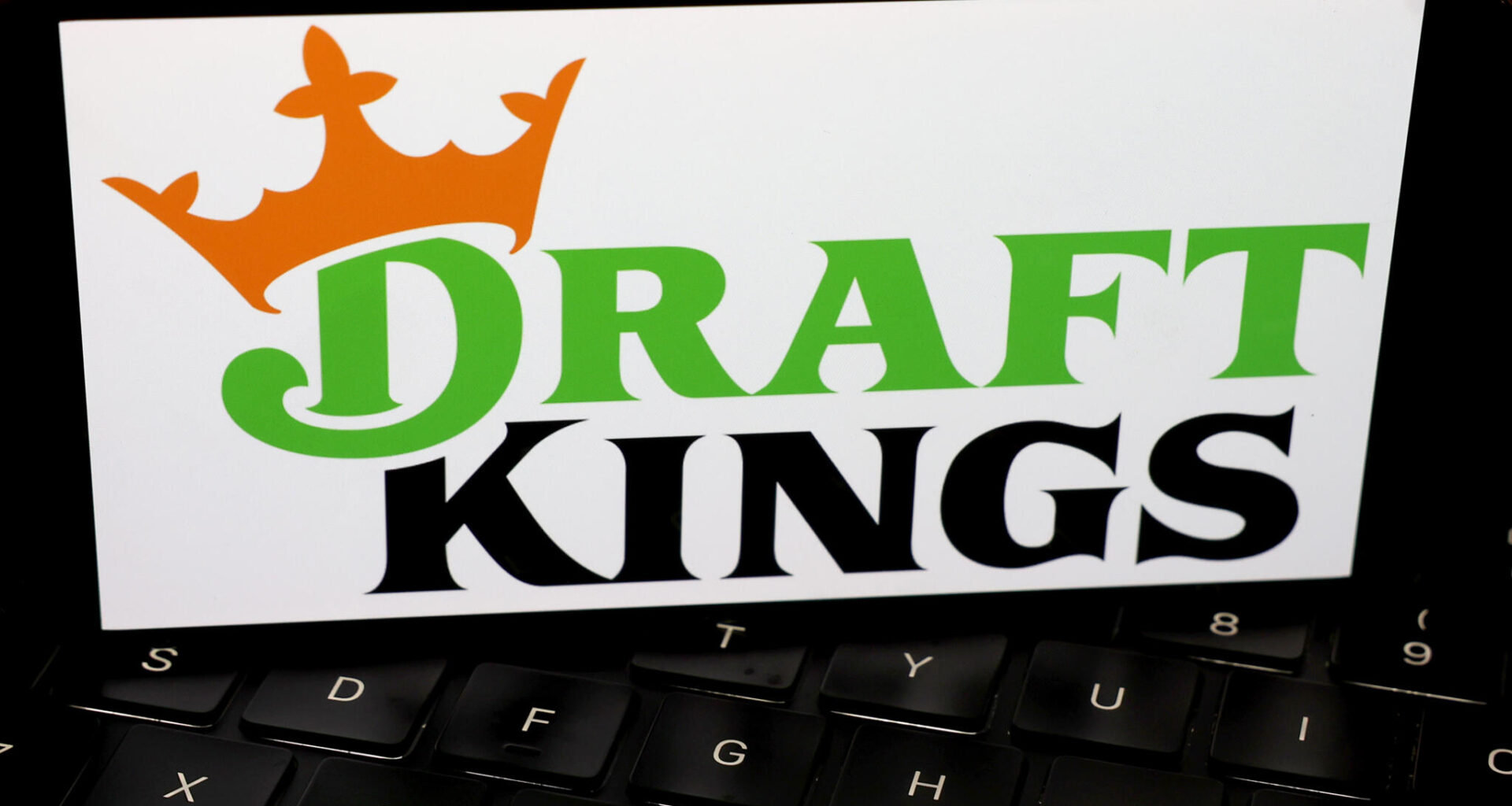 In this photo illustration, the DraftKings logo is displayed on a phone screen on February 15, 2024 in San Anselmo, California. (Justin Sullivan/Getty Images)