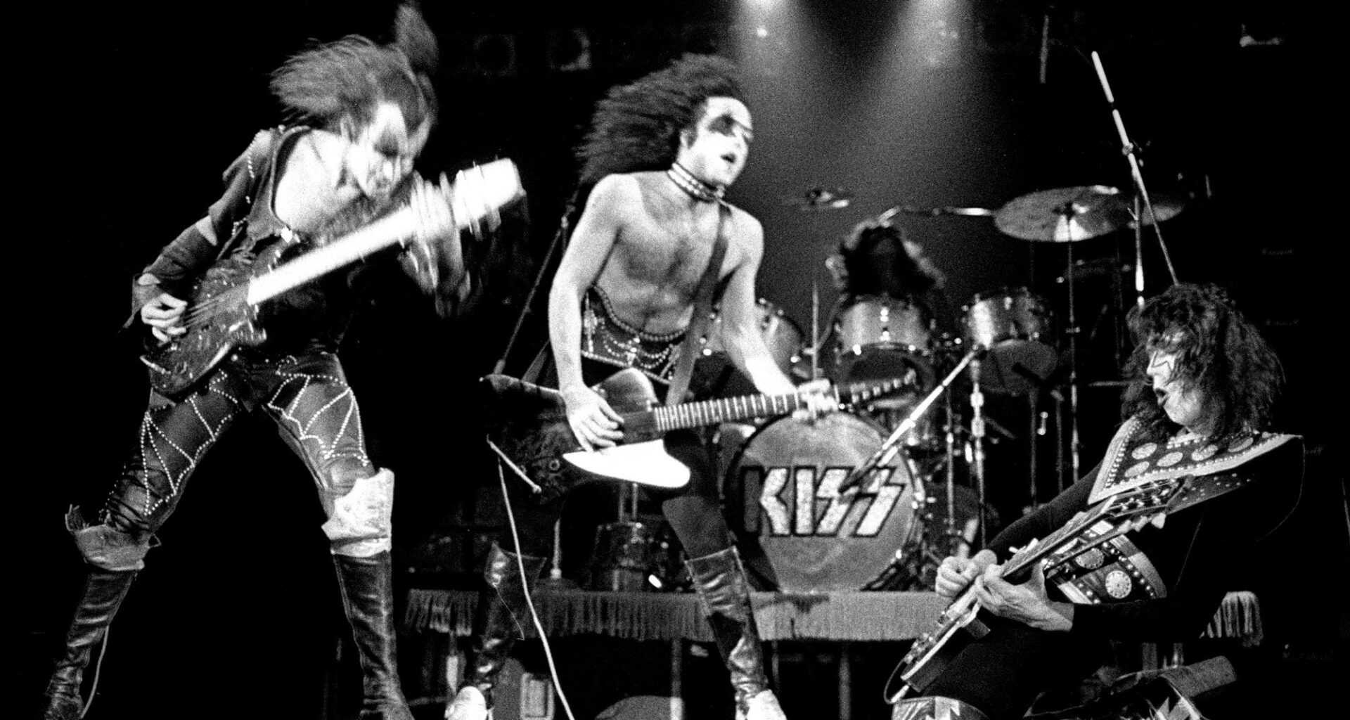 Night Owls Unite: 3 Legendary Classic Rock Songs Written About Staying up Late