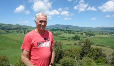 Cambridge farmer Marc Gascoigne to bike length of New Zealand for rural wellbeing