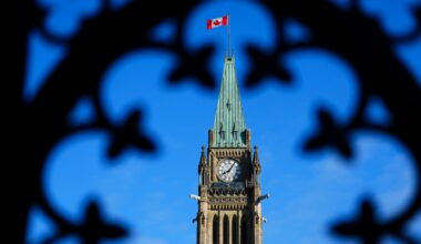 Public-sector pension board forms joint venture with Nuveen to invest in U.S. shopping centres