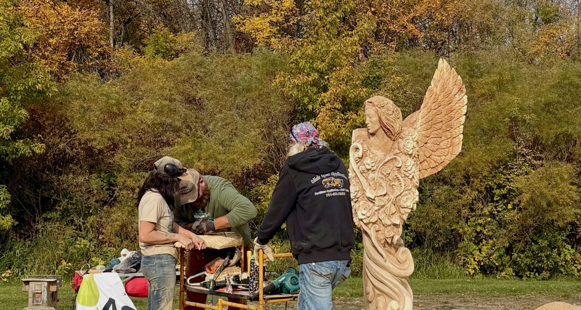 Carve Wars contributes art to Minot