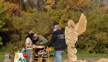Carve Wars contributes art to Minot