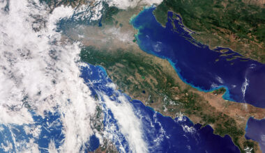Italy and beyond imaged by Sentinel-3C