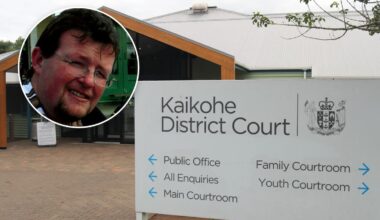 Northland teacher David Cowan jailed for indecent acts against three girls