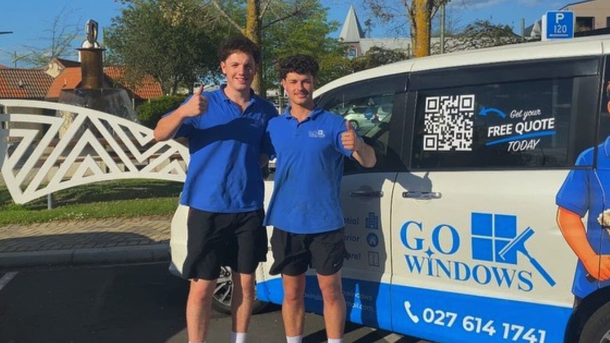 On The Up: Havelock North pair aim to raise $5000 for men’s mental health charities with road trip