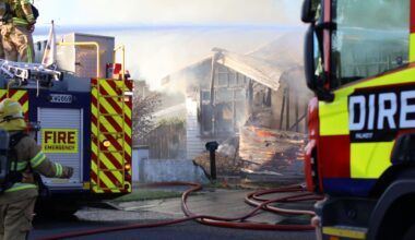 Fire engulfs Palmerston North home attracting hundreds of onlookers