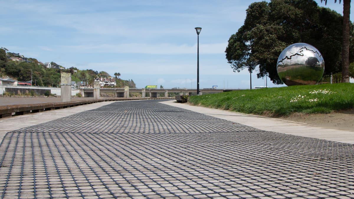Whanganui woman injured on riverside boardwalk after non-slip mesh damaged