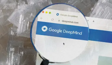 Google DeepMind AI crystallography database includes near duplicate structures and unrealistic compounds